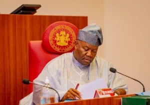 Primaries: Akpabio raises hope of Senators who lost return tickets, congratulates them in advance